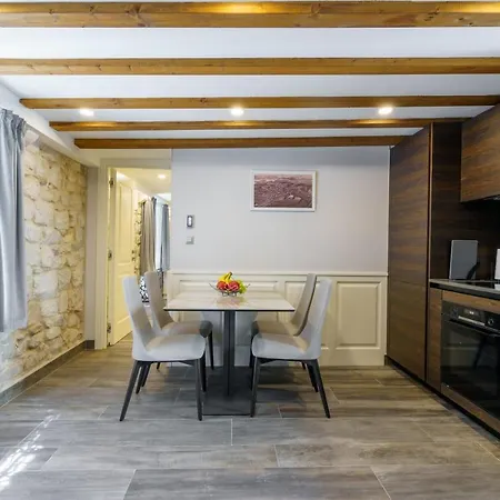 Apartment Scipio By Aula